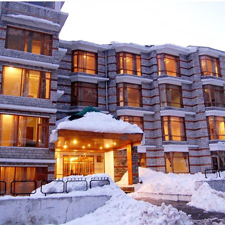 Lords Residency Hotel Manāli Buitenkant foto