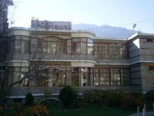 Lords Residency Hotel Manāli Buitenkant foto