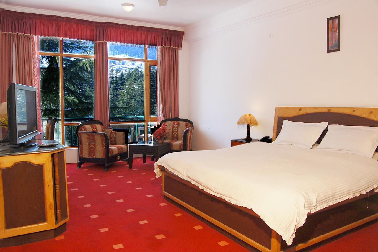 Lords Residency Hotel Manāli Buitenkant foto